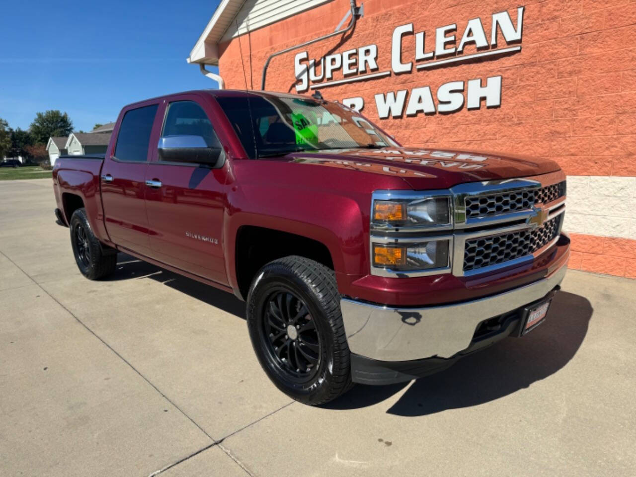 2014 Chevrolet Silverado 1500 for sale at Illinois Auto Wholesalers in Tolono, IL