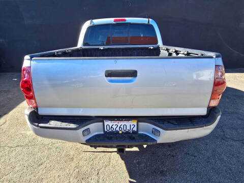 2005 Toyota Tacoma PreRunner V6