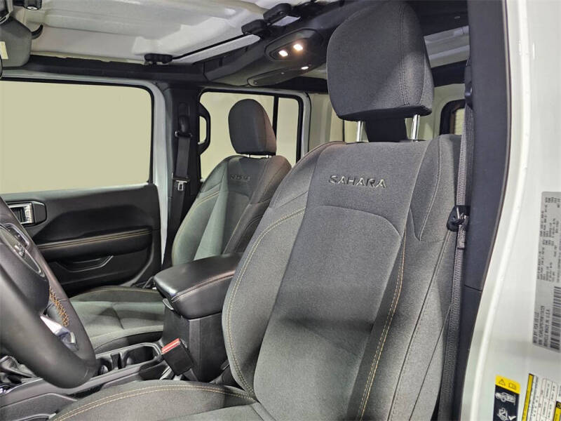 2024 Jeep Wrangler Sahara 4xe