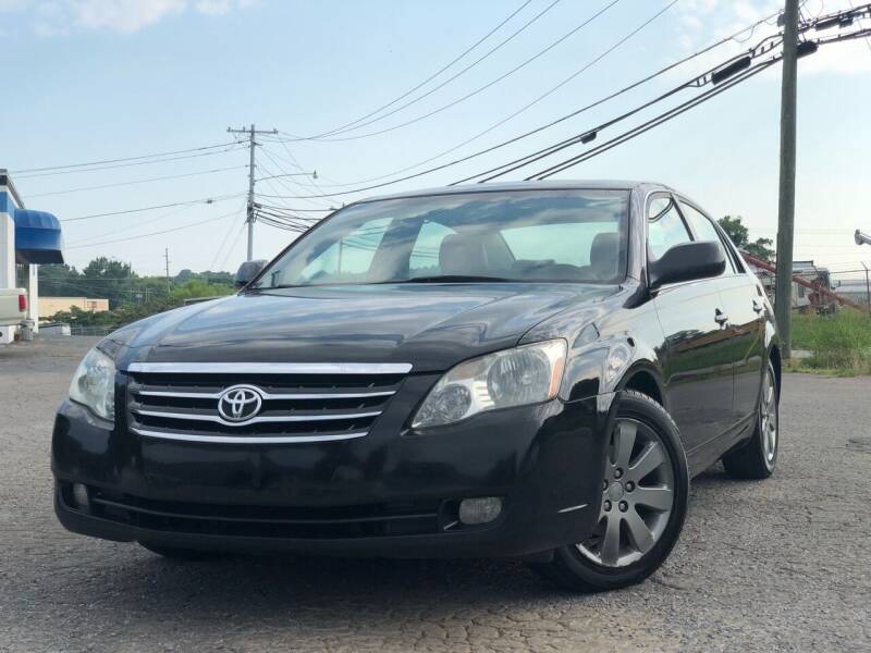 2006 Toyota Avalon for sale at MOSES & WOMAC MOTORS INC in Athens TN