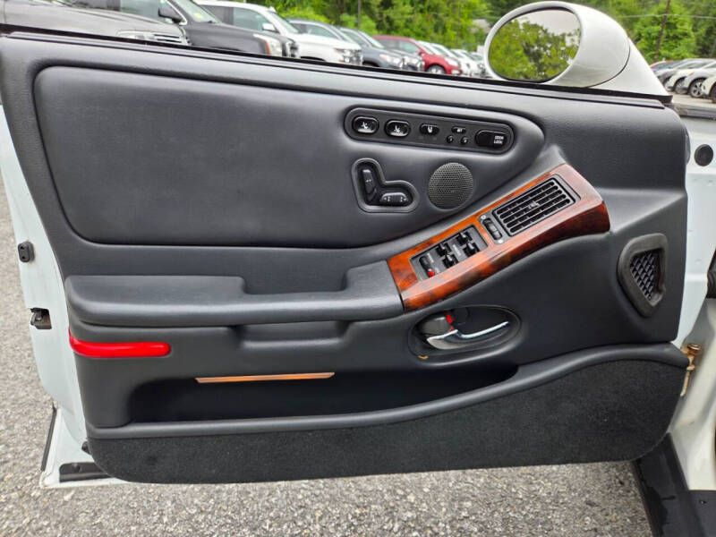 1999 Oldsmobile Aurora