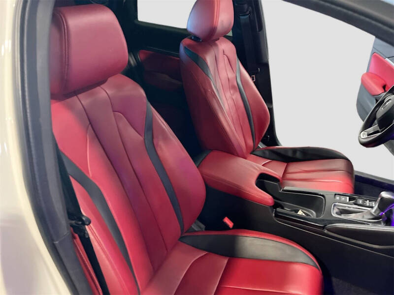 2023 Acura Integra w/A-SPEC