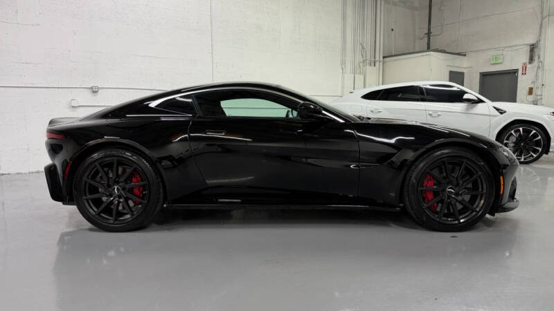 2019 Aston Martin Vantage