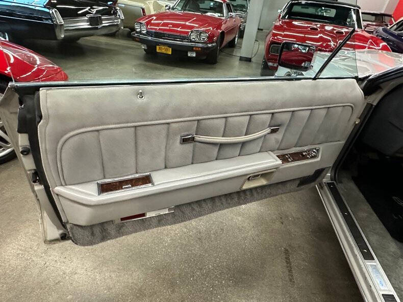 1977 Lincoln Continental