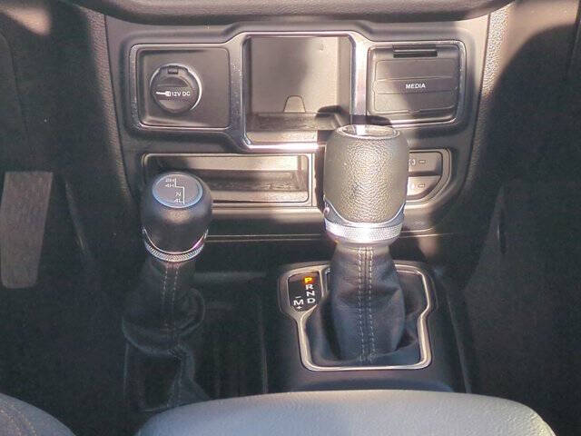 2024 Jeep Gladiator Sport