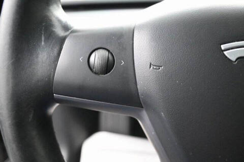 2019 Tesla Model 3 Mid Range