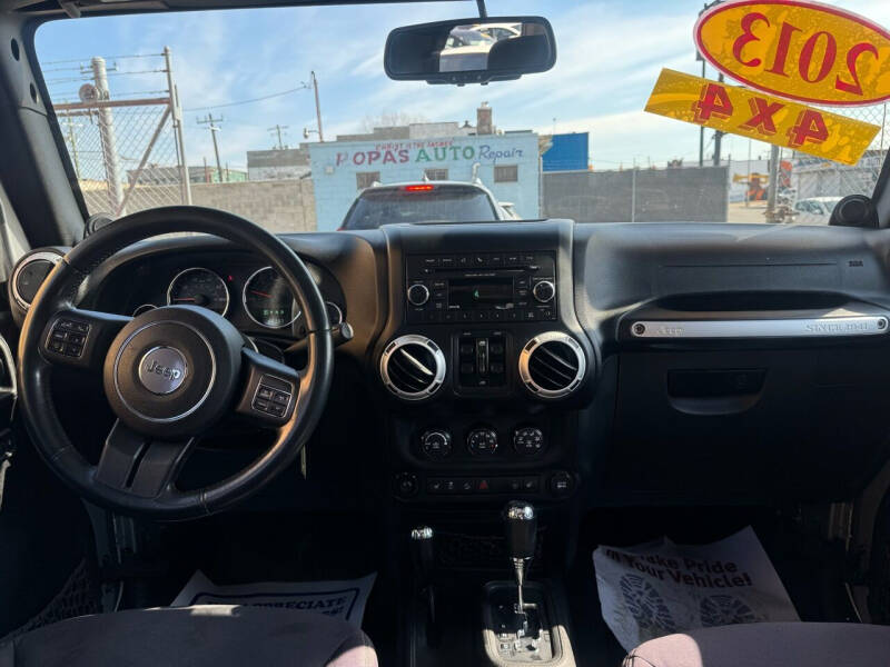 2013 Jeep Wrangler Unlimited Sahara