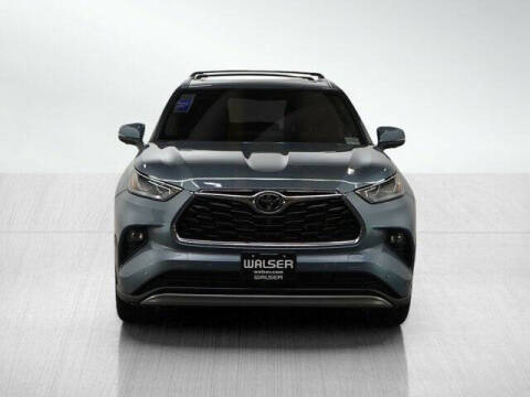 2024 Toyota Highlander Platinum