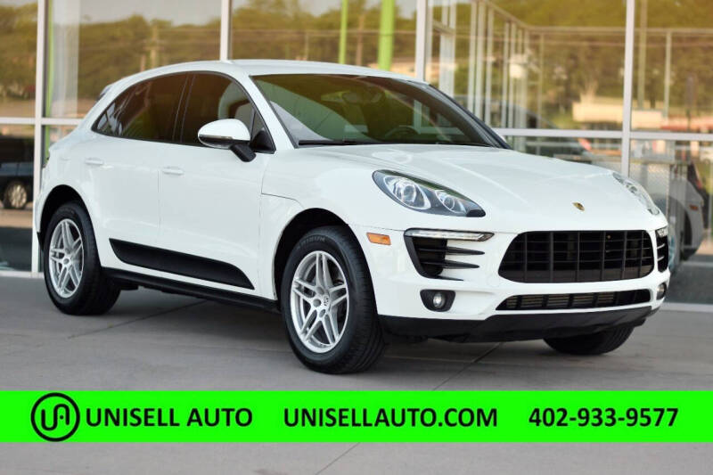 2017 Porsche Macan
