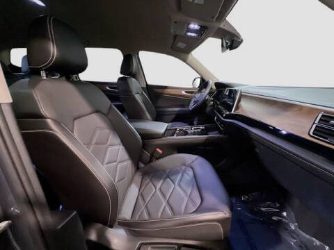 2024 Volkswagen Atlas SE