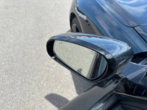 2023 Genesis G70