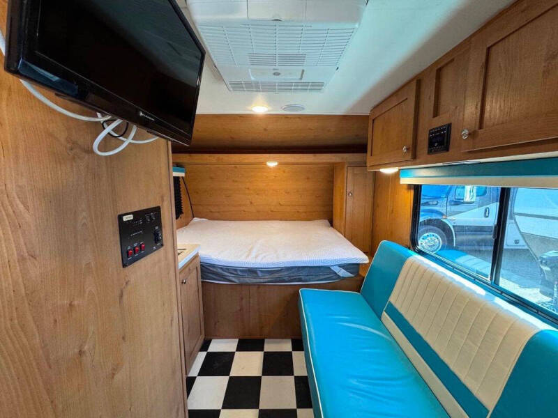 2023 Riverside RV Retro 135