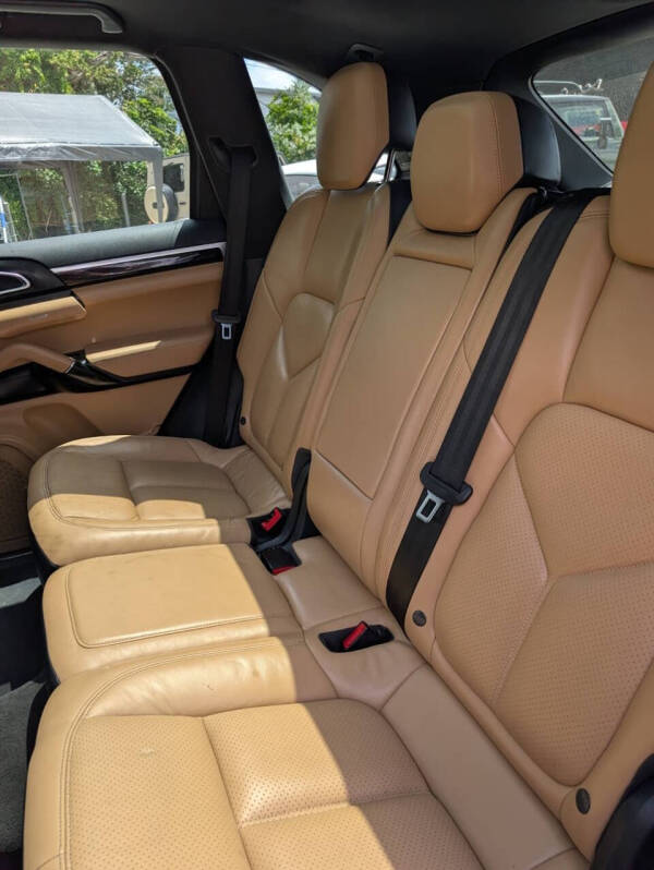 2016 Porsche Cayenne