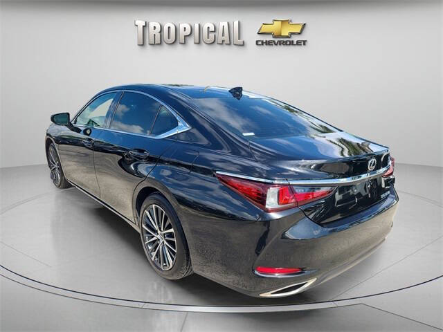 2025 Lexus ES 350