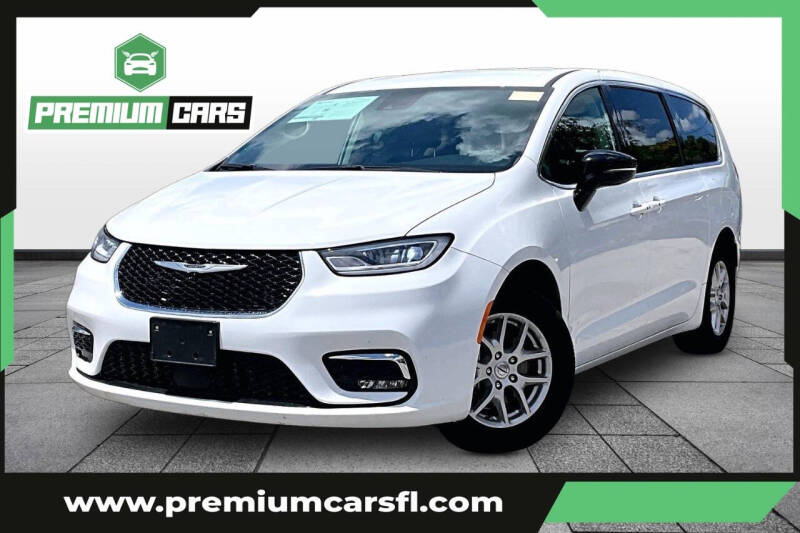 2024 Chrysler Pacifica Touring L
