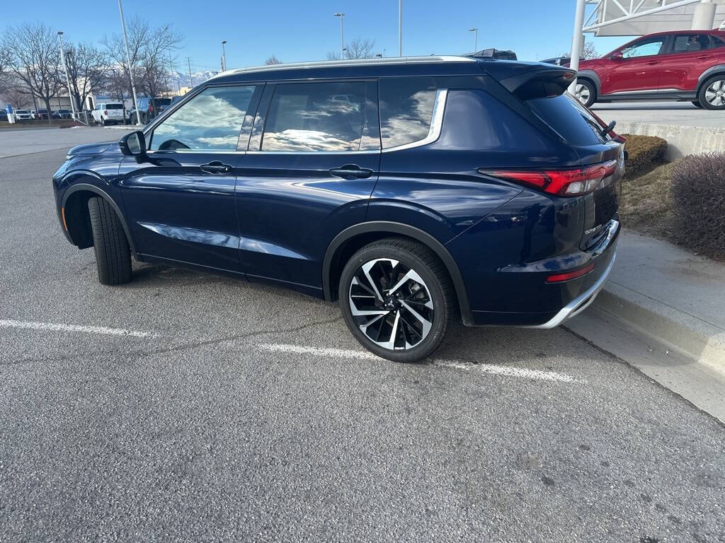 2024 Mitsubishi Outlander for sale at Axio Auto Boise in Boise, ID