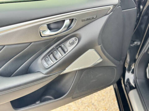 2017 Infiniti Q50 3.0T Signature Edition