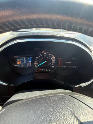 2020 Ford Edge Titanium