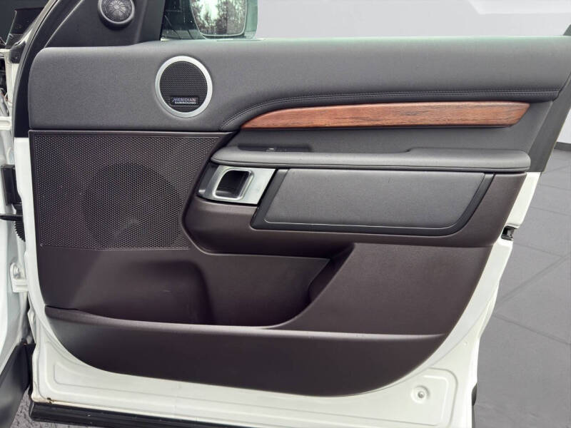 2017 Land Rover Discovery HSE