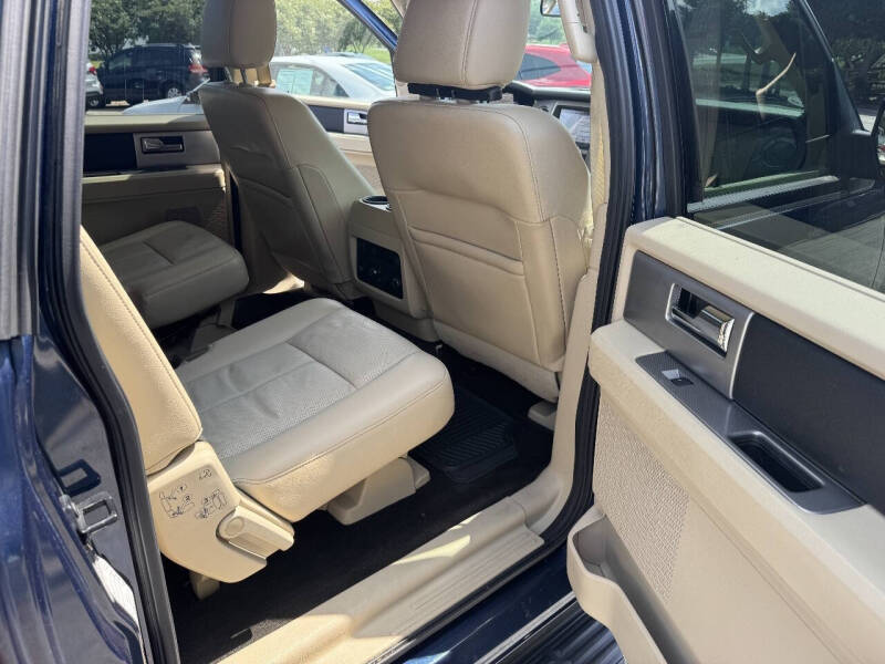 2017 Ford Expedition EL XLT