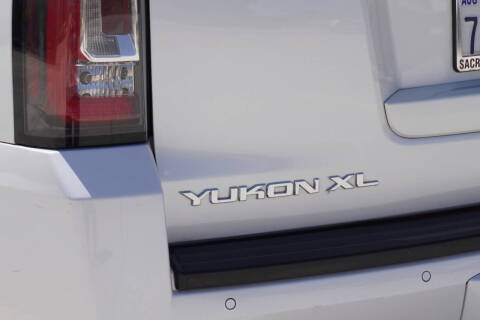 2017 GMC Yukon XL SLT