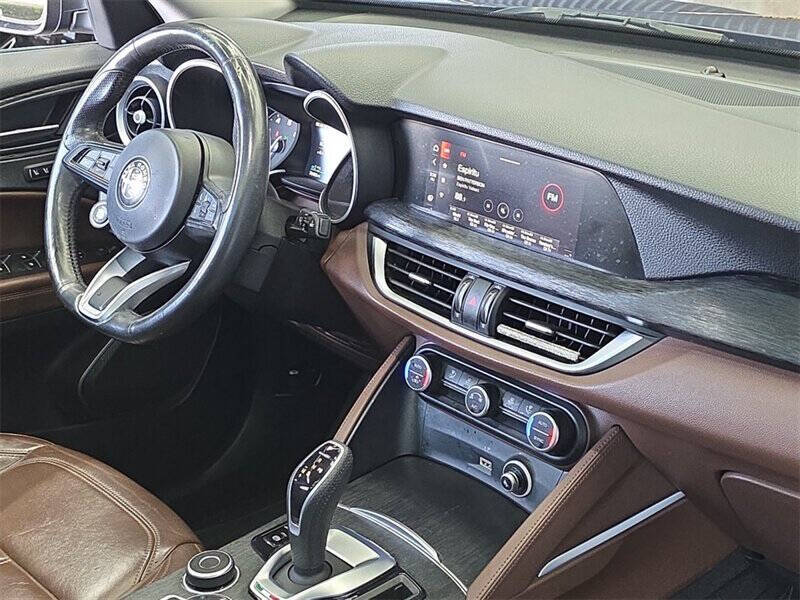 2020 Alfa Romeo Stelvio