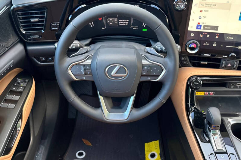 2026 Lexus NX 350h Luxury