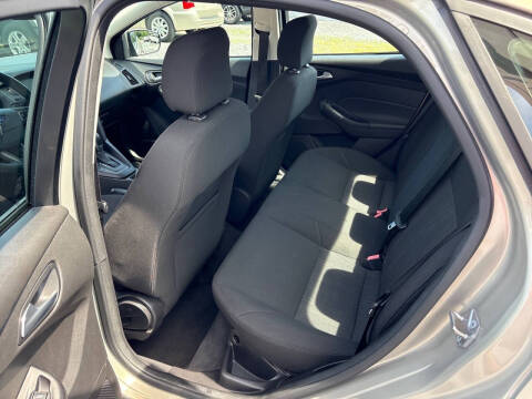 2015 Ford Focus SE