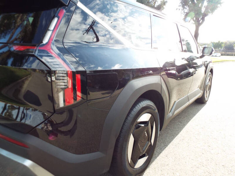 2024 Kia EV9 Light Long Range