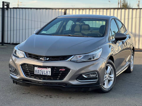 2017 Chevrolet Cruze LT Auto