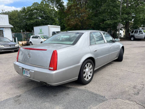 2008 Cadillac DTS Luxury I