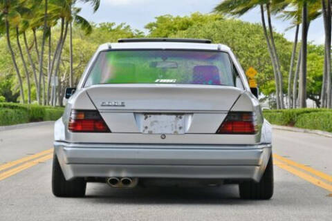 1992 Mercedes-Benz 500-Class