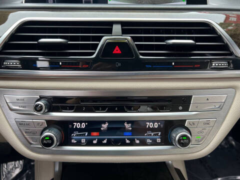 2016 BMW 7 Series 750i xDrive