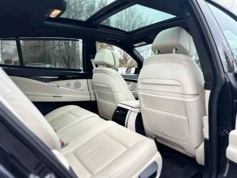 2015 BMW 5 Series 550i xDrive Gran Turismo