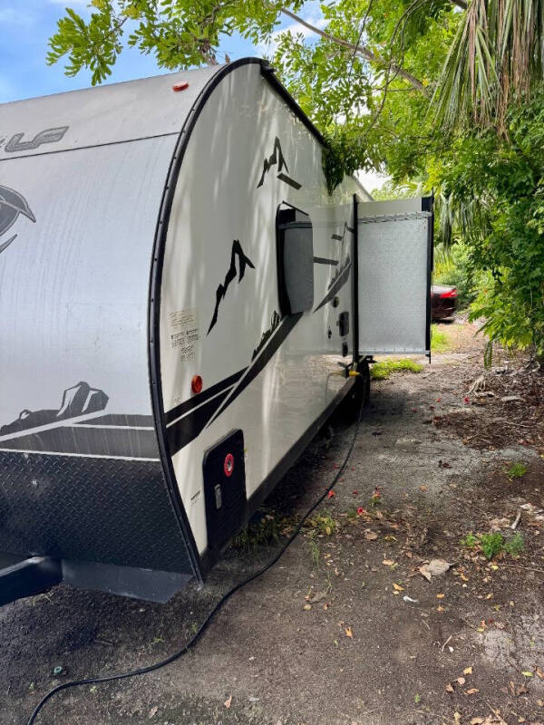 2022 Forest River GREY WOLF