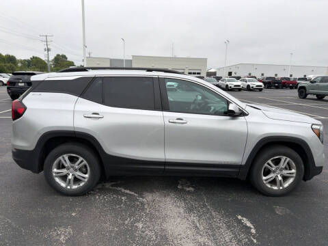 2022 GMC Terrain SLE