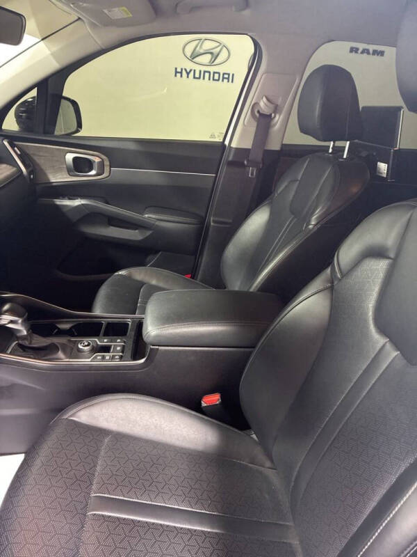 2022 Kia Sorento EX