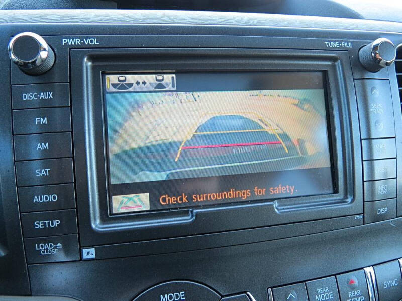 2013 Toyota Sienna Limited 7-Passenger