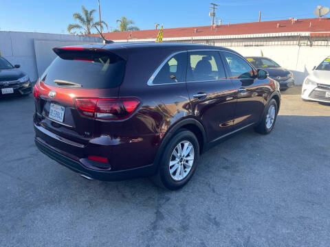 2019 Kia Sorento LX V6