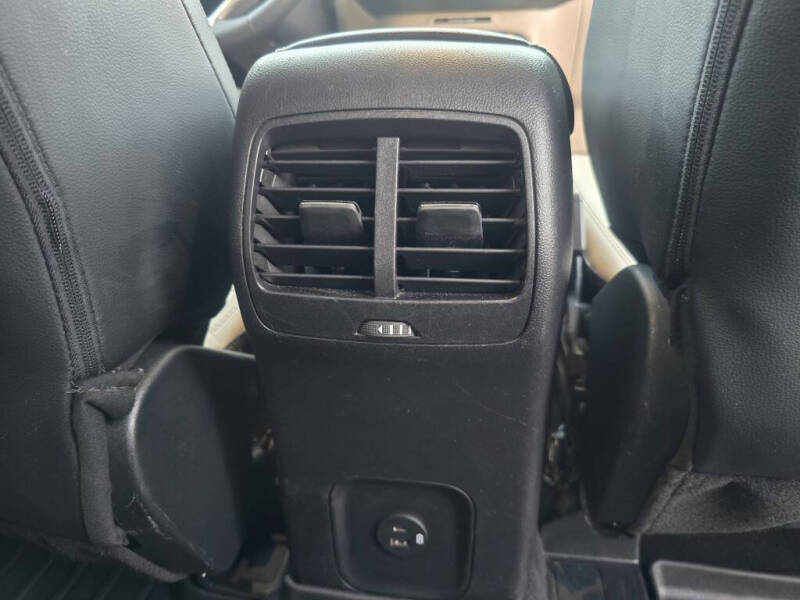 2021 Ford Escape Hybrid Titanium