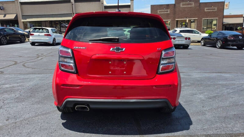 2018 Chevrolet Sonic LT Auto