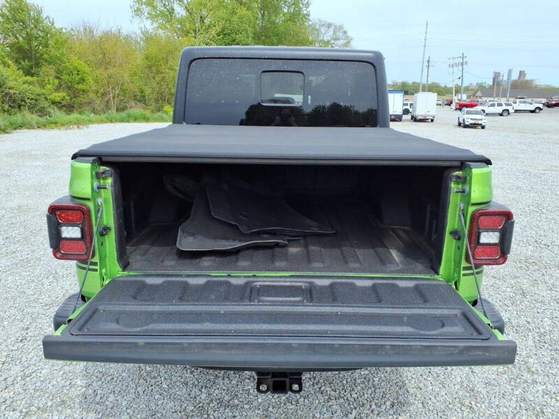 2026 Jeep Gladiator Shadow Ops