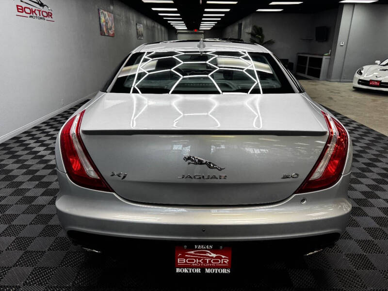 2016 Jaguar XJ R-Sport