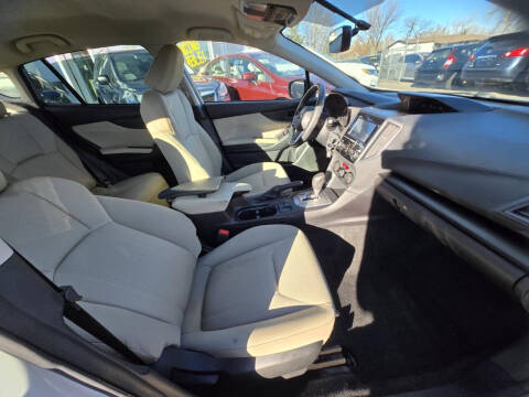 2017 Subaru Impreza 2.0i