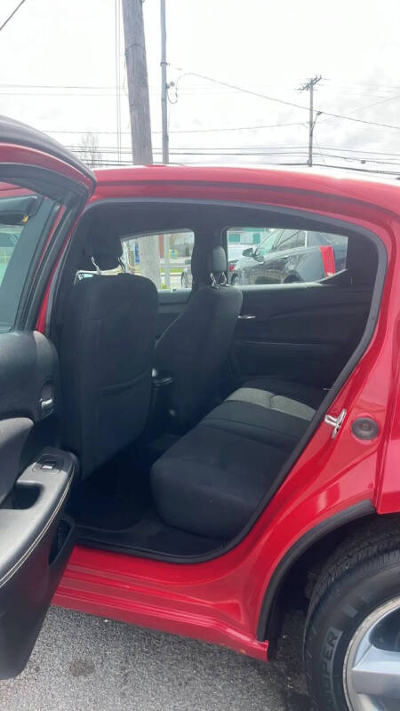 2013 Dodge Avenger SE