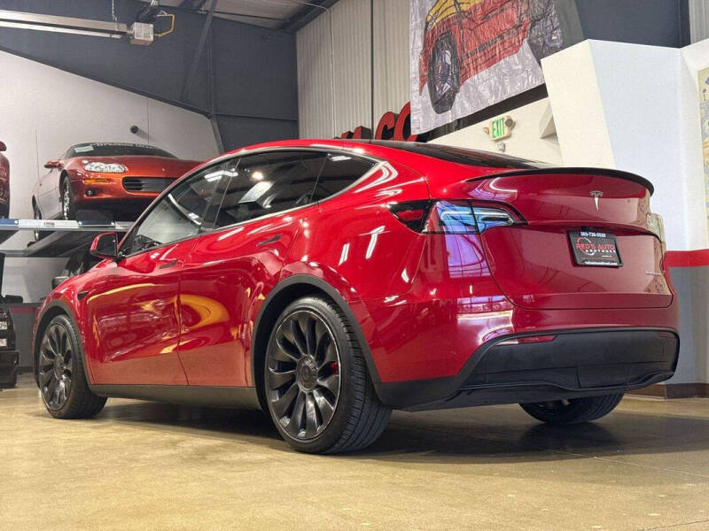 2023 Tesla Model Y Performance