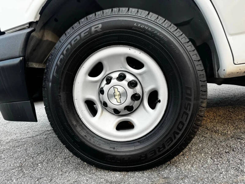 2020 Chevrolet Express 2500
