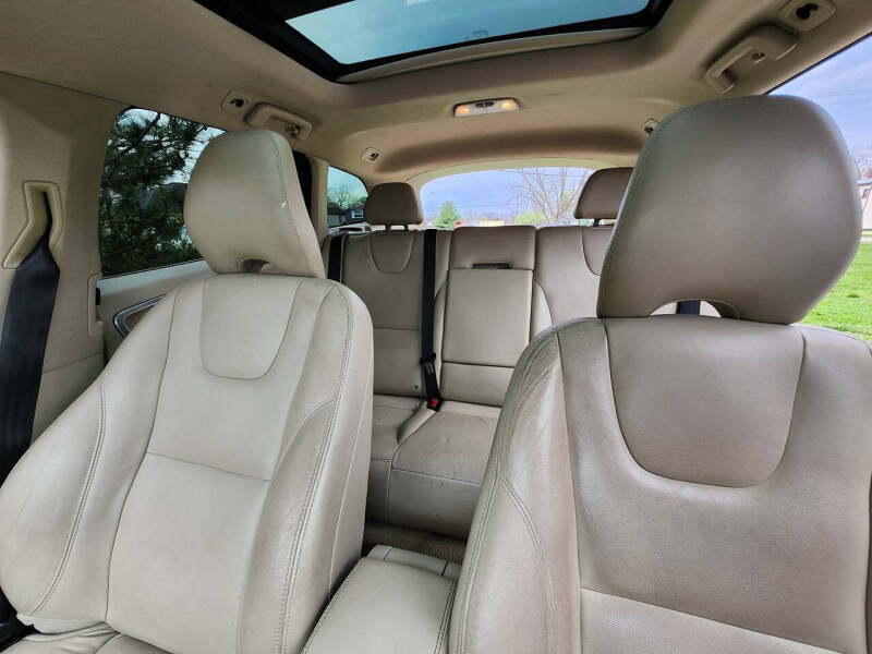 2015 Volvo XC60 T5 Drive-E Premier