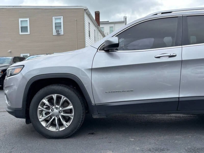 2019 Jeep Cherokee Latitude Plus