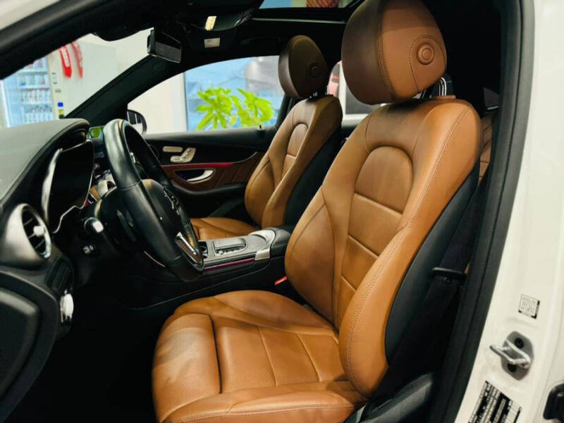 2023 Mercedes-Benz GLC GLC 300 4MATIC